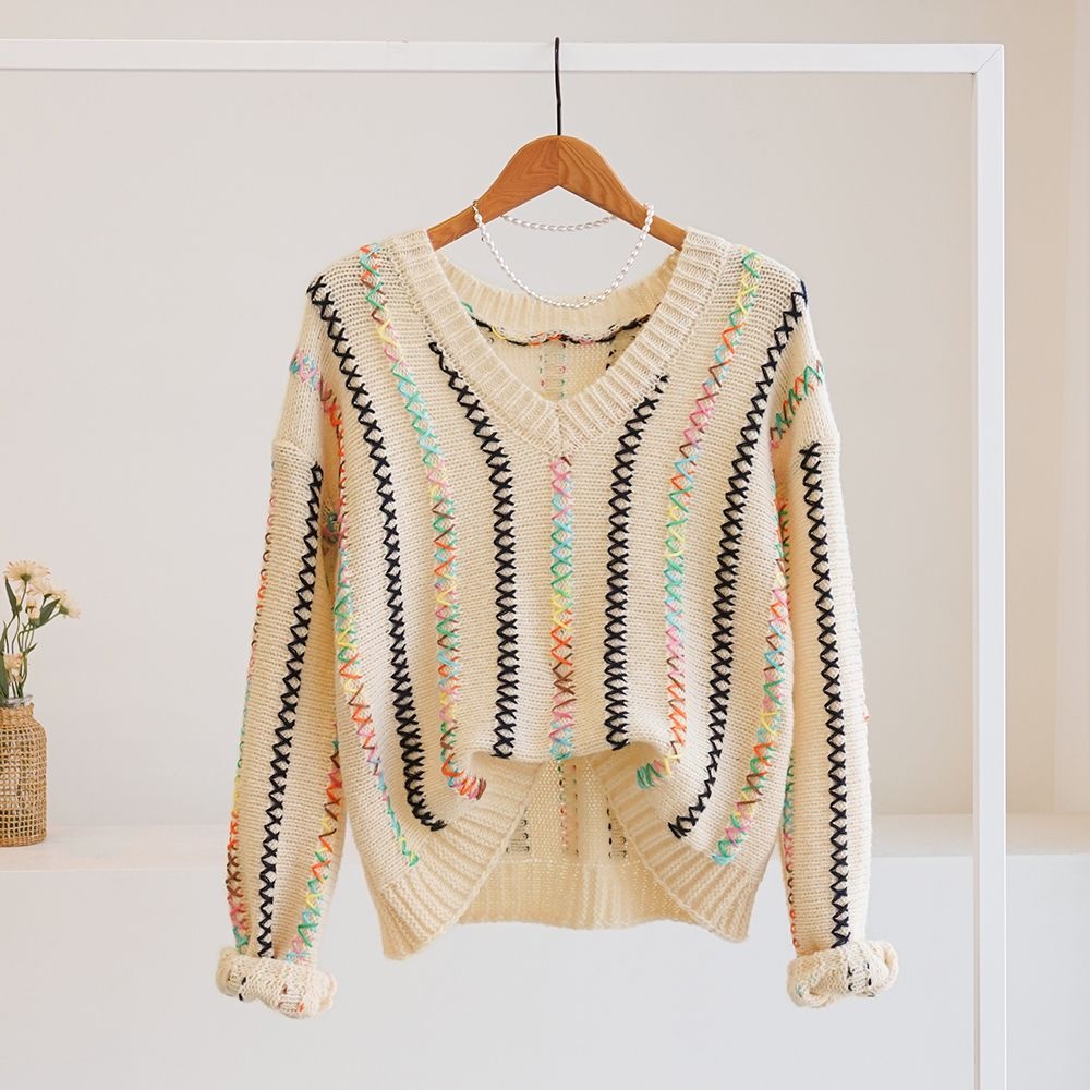 잇수다 비에보 엑스 짜임 브이넥 루즈핏 니트