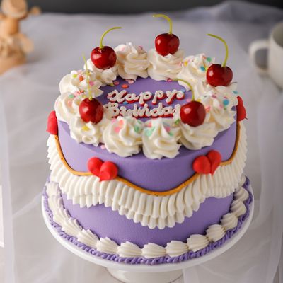 할로윈 첫 번째 생일 케이크