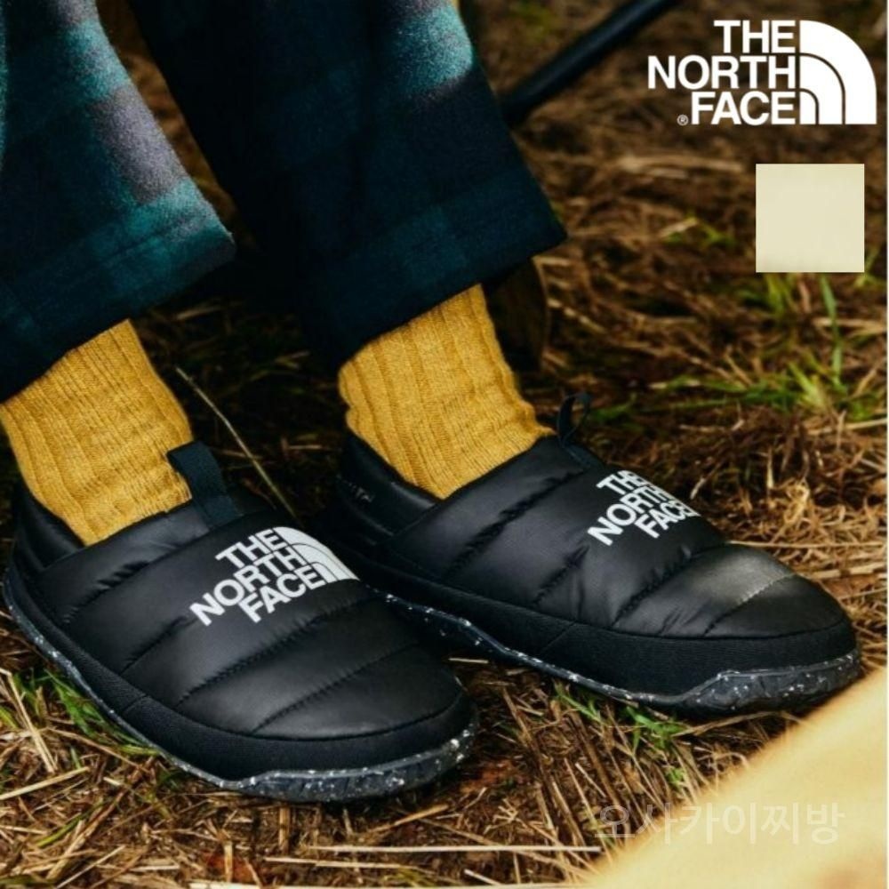 [해외] 노스페이스 털 슬리퍼 겨울 방한 신발 패딩 방한화 윈터 뮬 눕시 다운 방수 슬립온 2색상