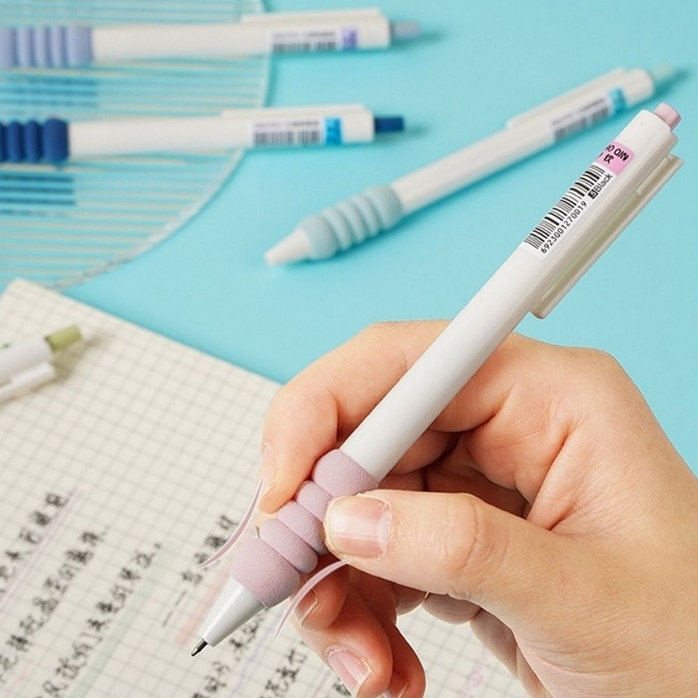 손가락이 편한 손잡이 쿠션 중성볼펜 0.5mm 클라우드 볼펜