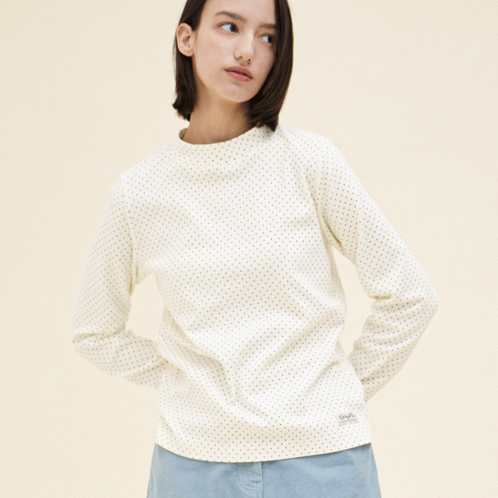 치키타 하프터틀 스웨트셔츠 (도트 냅핑) 아이 244603OIV