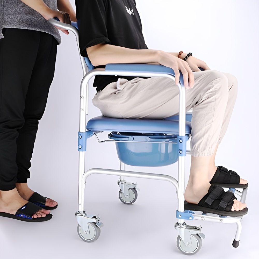 프리미엄 환자용 이동식 좌변기 바퀴형 노인용 목욕의자