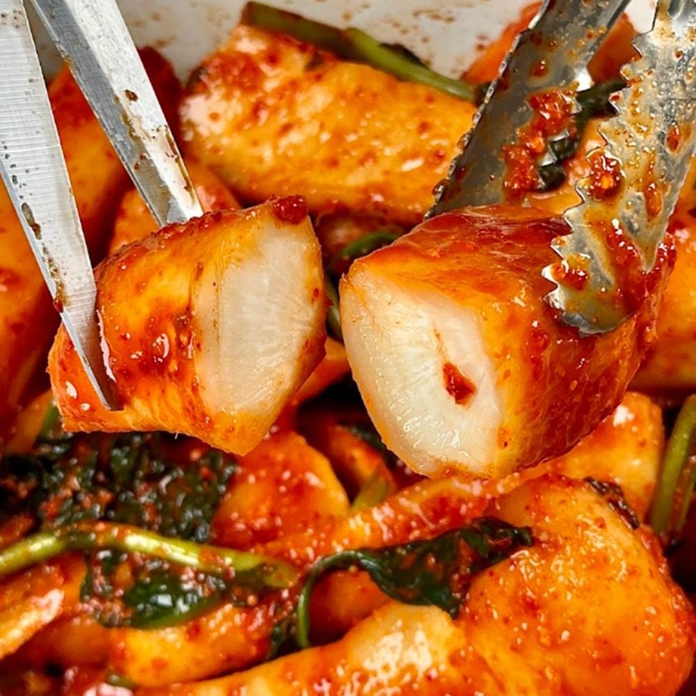 1인가구 전라도 여수 총각김치 1kg 남도식 알타리김치 맛보기