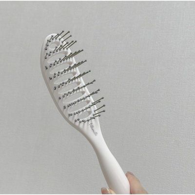 뿌리 볼륨 브러시