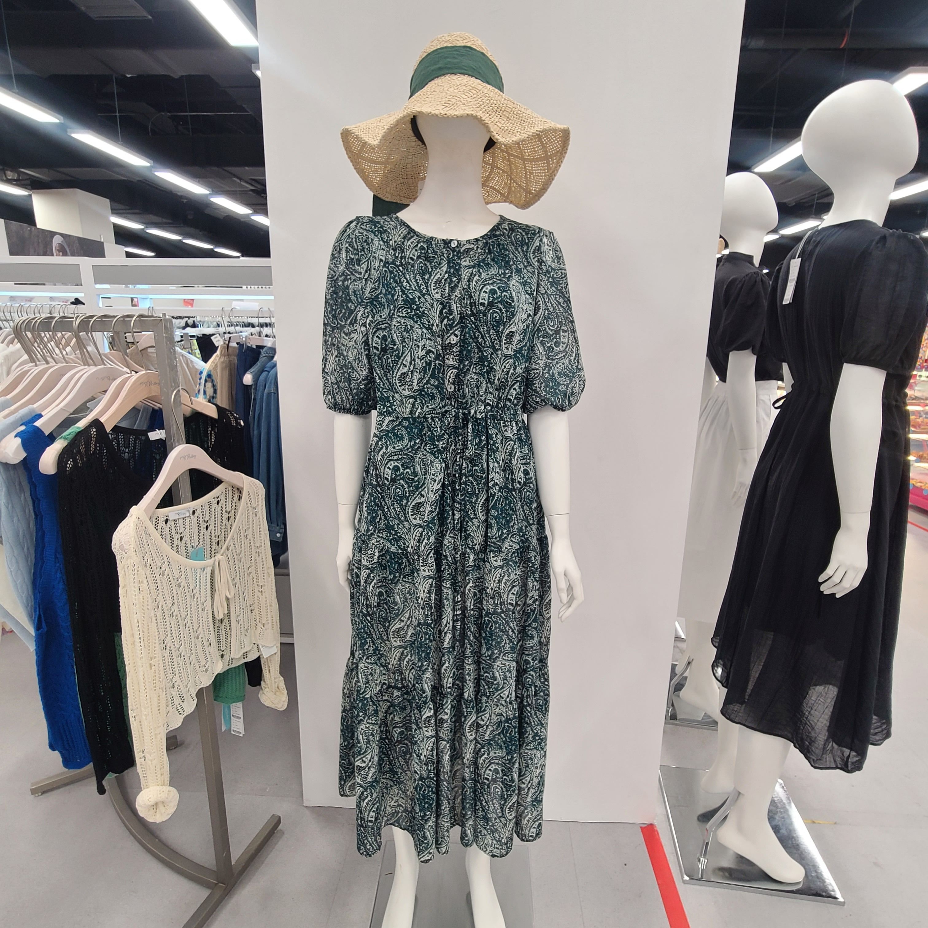 모노앤밀키 [모다아울렛][모노앤밀키]쉬폰 원피스  MWG04OP21 천안아산점