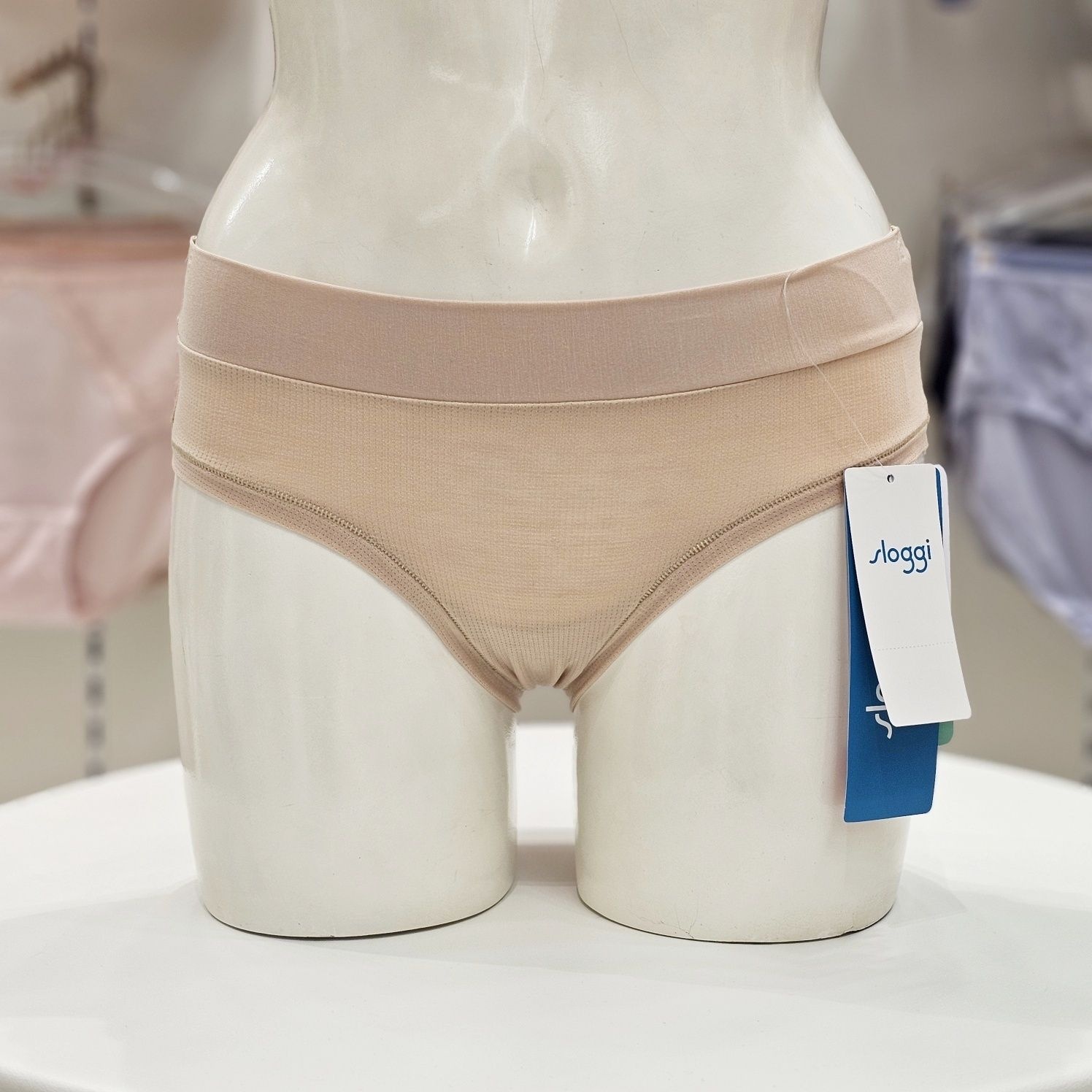 트라이엄프 [AK수원점] [트라이엄프] 슬로기 고올라운드 데일리 미디팬티 TB87A2126H 3L