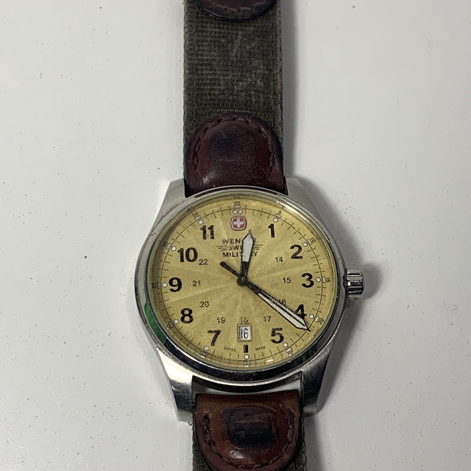 Wenger Wenger 스위스 밀리터리 Men’s 스테인레스 스틸 시계 [세금포함] [정품] 가죽 Band - 작업ING 패션시계 손목시계 명품