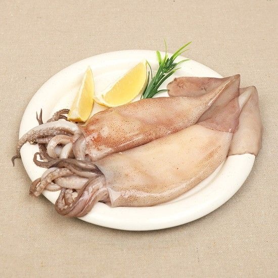 [미식한가] 원양산 냉동 손질 통오징어 (팩당 260g 내외) 2미 x 3팩