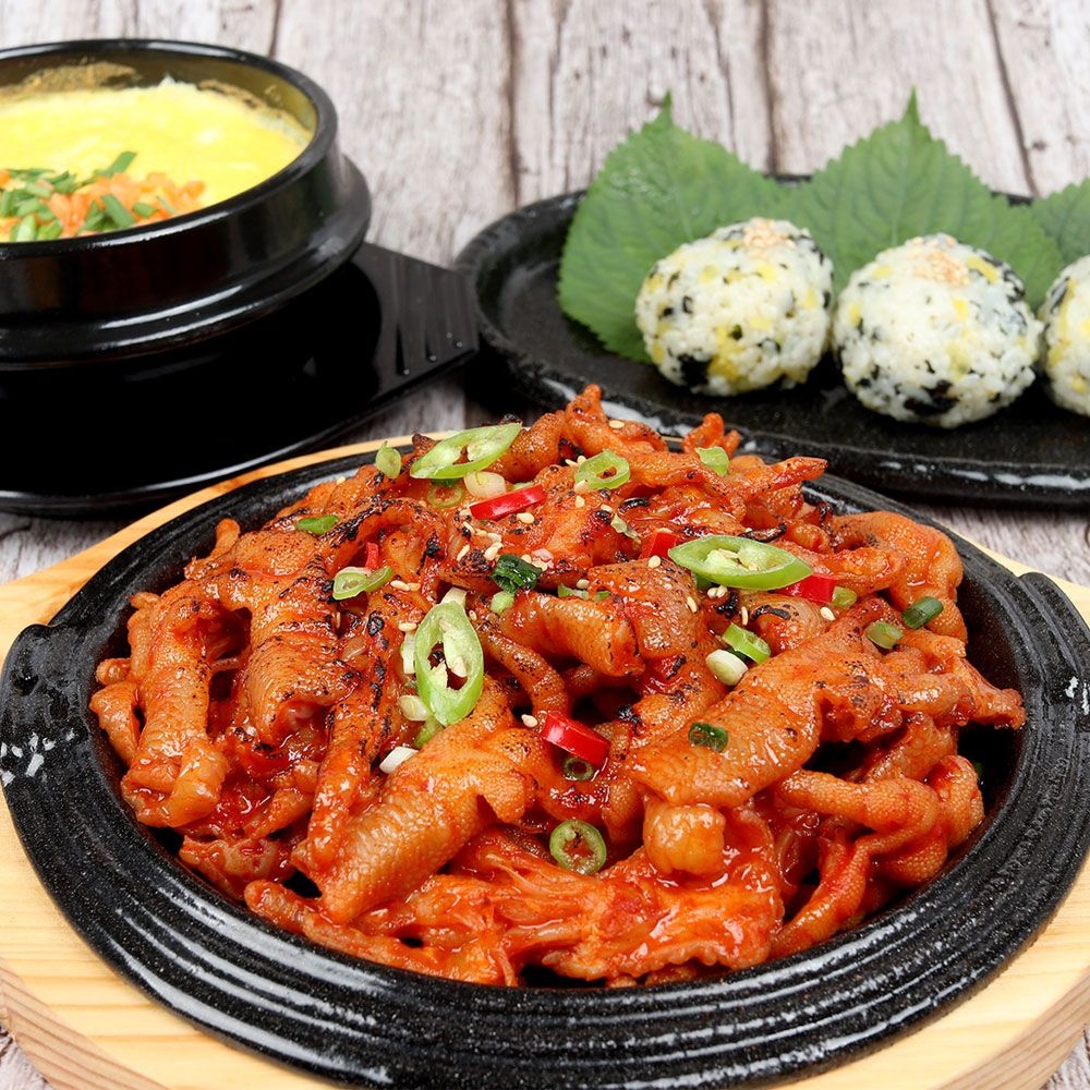 (주)고향식품 NEW 고향식품 쿡앤라이프 매운 무뼈닭발 350g 국내산 밀키트 캠핑 요리 간편 야식 안주