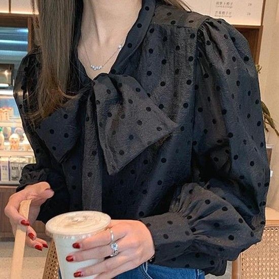 [JHL977Q1_51IB]도트 블라우스 브이넥 리본끈 검정색