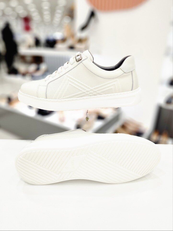 탠디 [모다아울렛][탠디]밴딩 레이스업 스니커즈 Y2HP50YI27 IVORY 3SA 오산동탄점