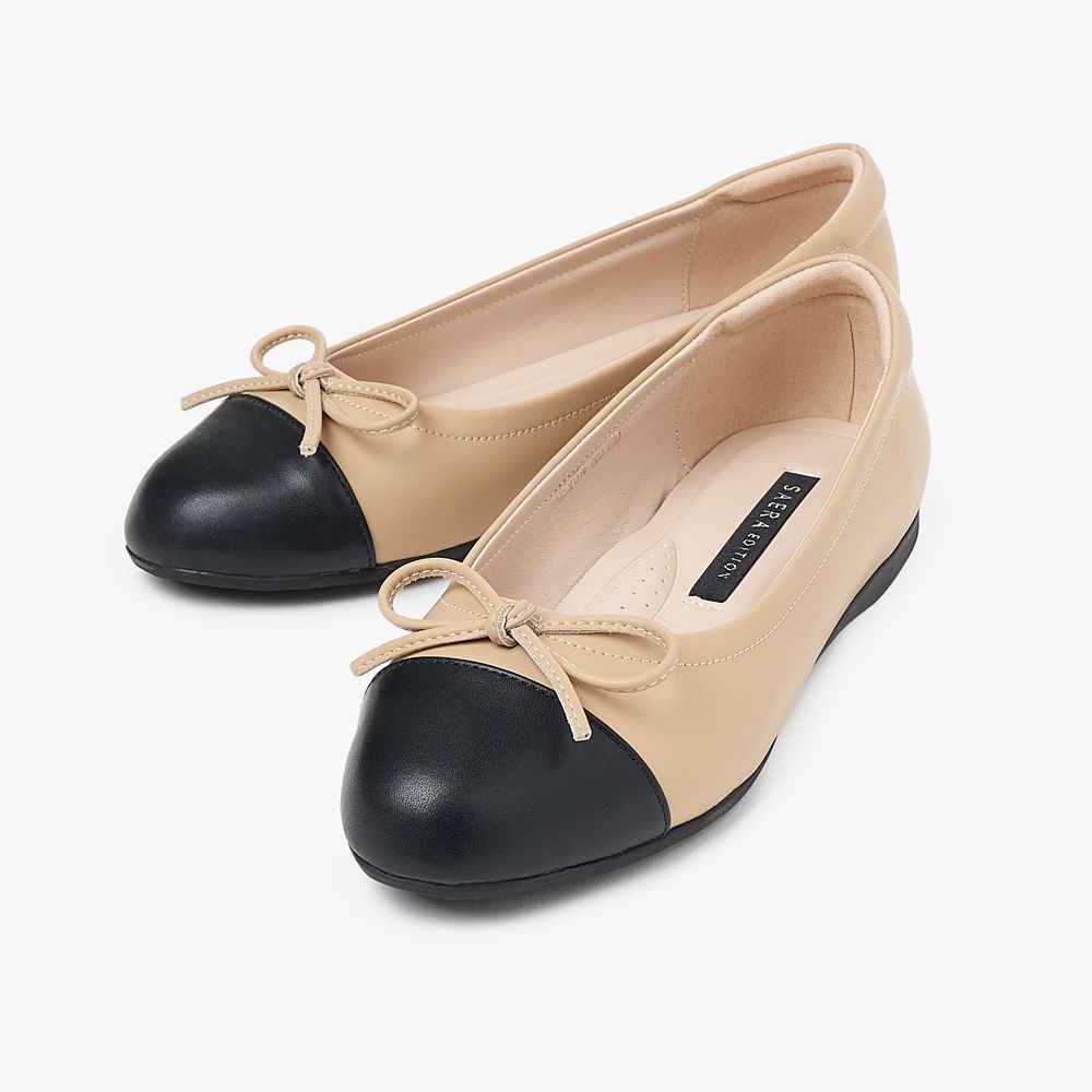 세라 에디션 리프 플랫 컴포트 슈즈 소가죽 1.5cm O23P014