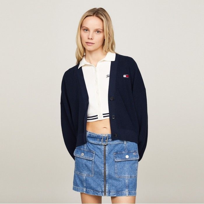 타미진스 [단독46%][공식] 플래그 배지 가디건 T32F7KCD31TWT1C1G (정상가:219,000원)