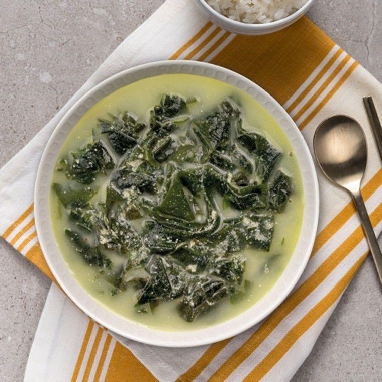 진한 비건들깨미역국 230g 1-2인분 탕 간편조리 미역국 반찬