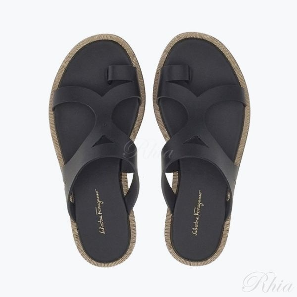 살바토레 페라가모 01E051 759951 #D 체인 디테일 끈 샌들