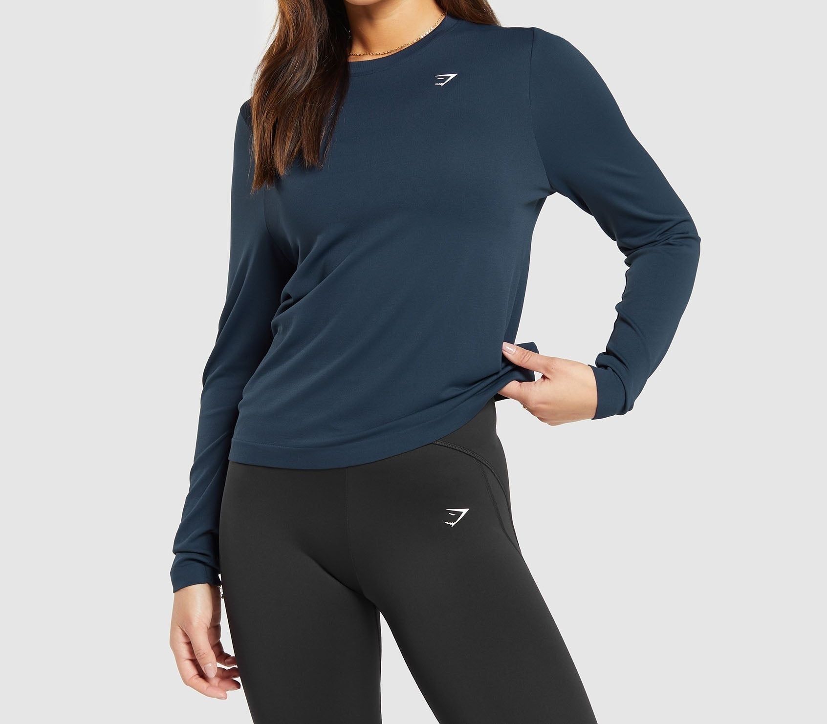 낮 동안 체육관에서 요가를 하는 스포츠 및 피트니스 소녀 사진과 함께 사진 촬영 사진 및 무료 다운로드를위한 그림 - Pngtree, image size:1692x1482