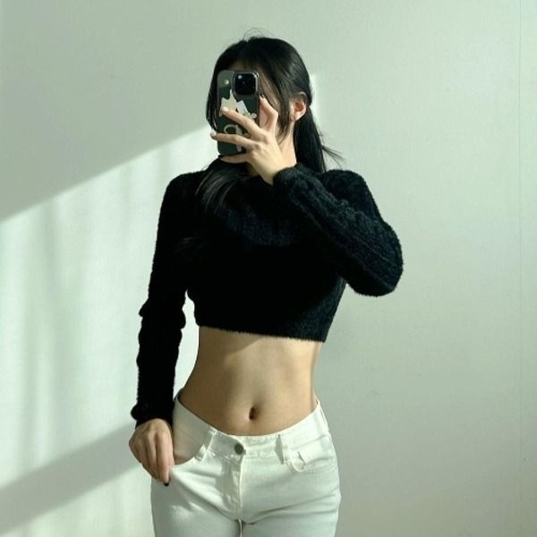 [패션플러스][신상오픈런]|KMT6C6B|아멘트 스웨터 여성 짧은 스프링 패션 탑 앙고라털 윈터_18156375_597559