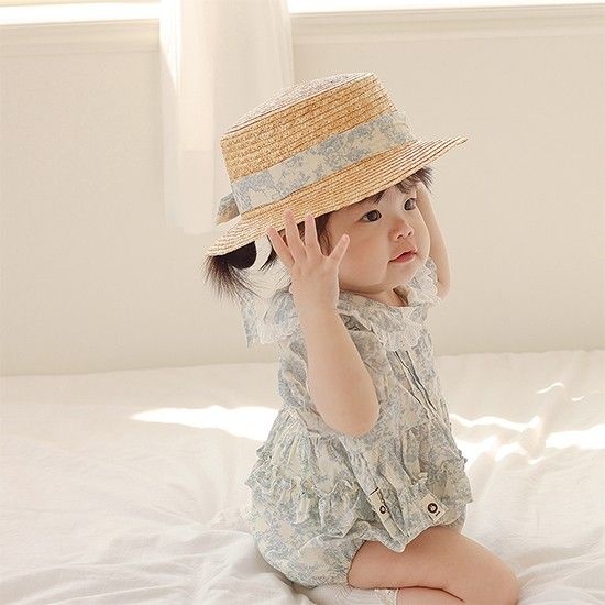 귀여운 아가 앨리스 친구는 토끼라죠 - 반팔 베이비 바디슈트