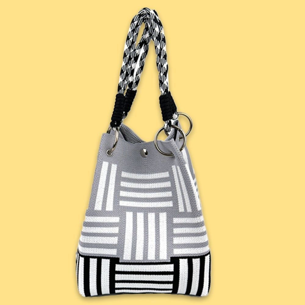 아이엠비오 IM 여성 미니 토트 백 작은 니트 손 가방 그레이라탄 여자손가방 니트토트백