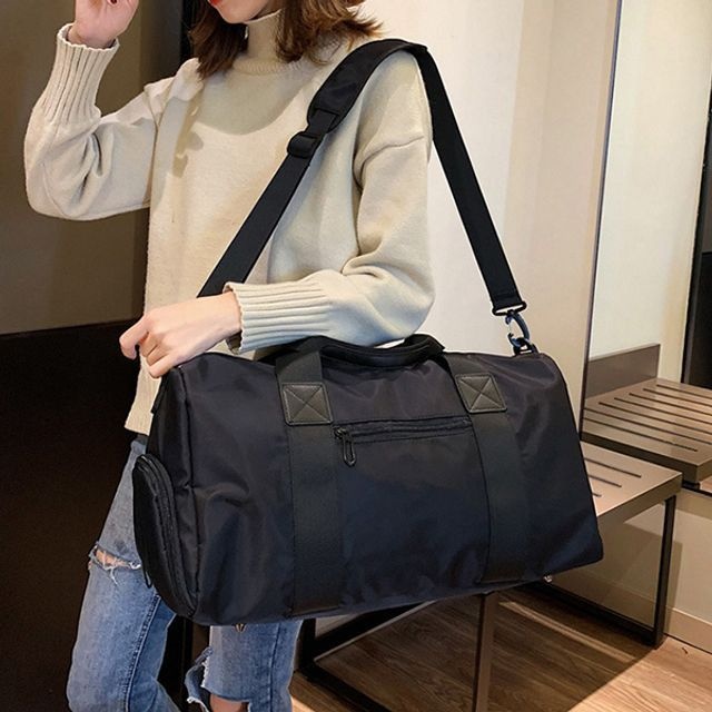 방수 가벼운 데일리 슬링백 헤드폰 수납가능 아웃도어 백팩 캐주얼가방 여행가방 헤드폰수납 아웃도어가방