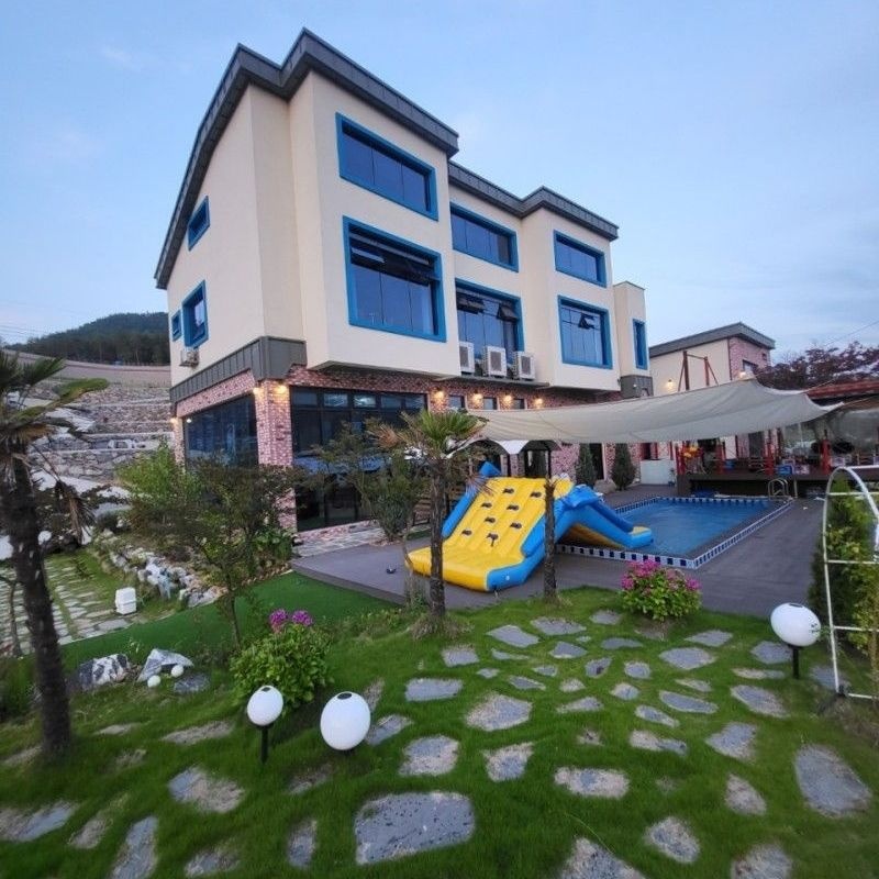 여수 핫플레이스가족단체펜션