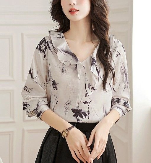 러플브이넥 프린팅 블라우스 511664