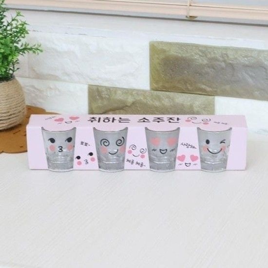 취하는소주잔4p 캐릭터잔 술잔 소맥잔 참이슬잔 맥주잔