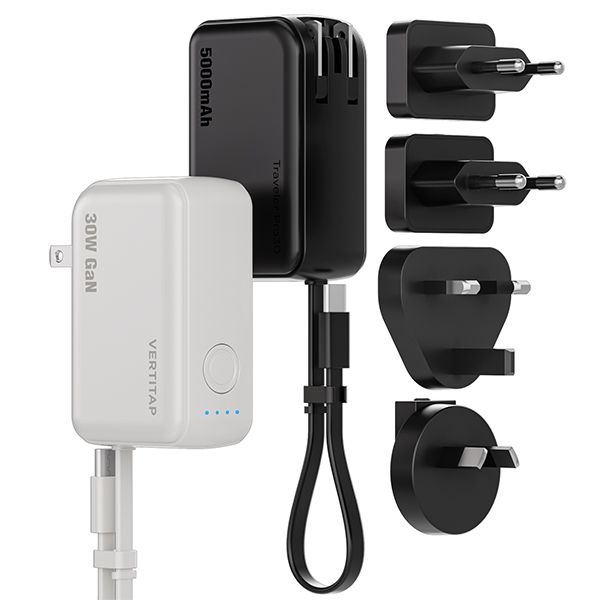 버티탭 트래블러 PRO 30W 충전기 멀티탭 여행용 콘센트