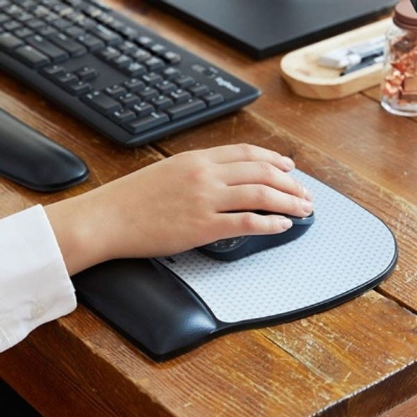 3M [교보문고] 3M 손목보호용 마우스패드00794995