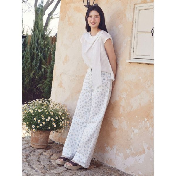 ON&ON 플라워 패턴 팬츠 NEJ5ML609 745973