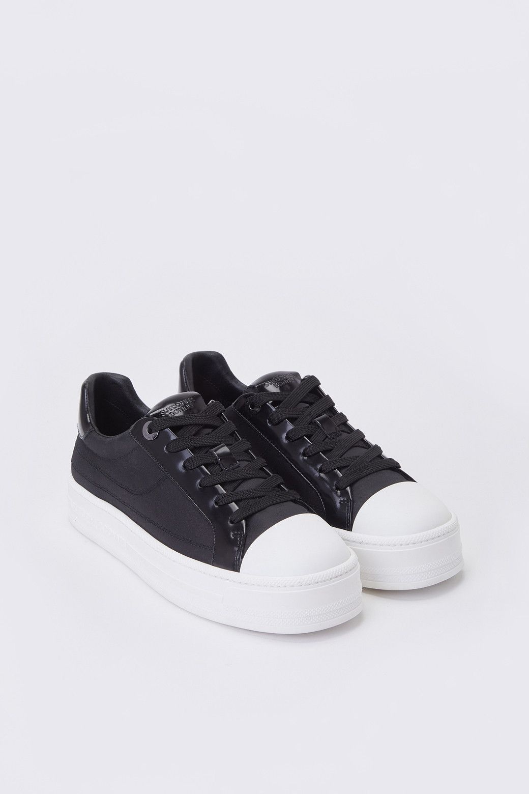 [롯데백화점] 슈콤마보니 Mesh blend sneakers(black) DG4DS23001BLK02 GH LE1216131957