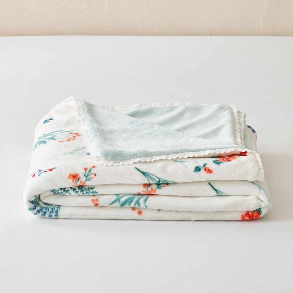 [롯데백화점] 박홍근 홈패션 아로하 밍크극세사 담요 1장 150X200cm LE1220437347