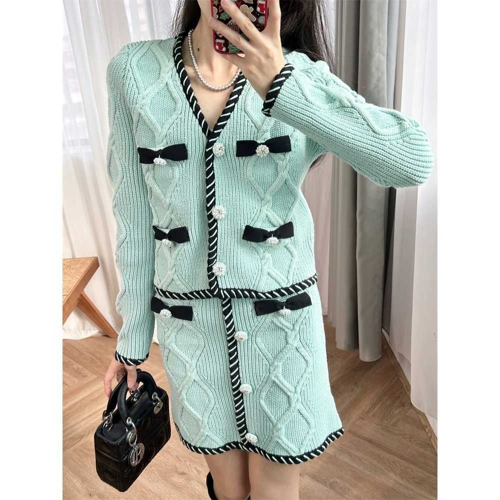 [해외] 혜리 유튜브 뮤직뱅크 출근룩 장원영 선미 민트 투피스