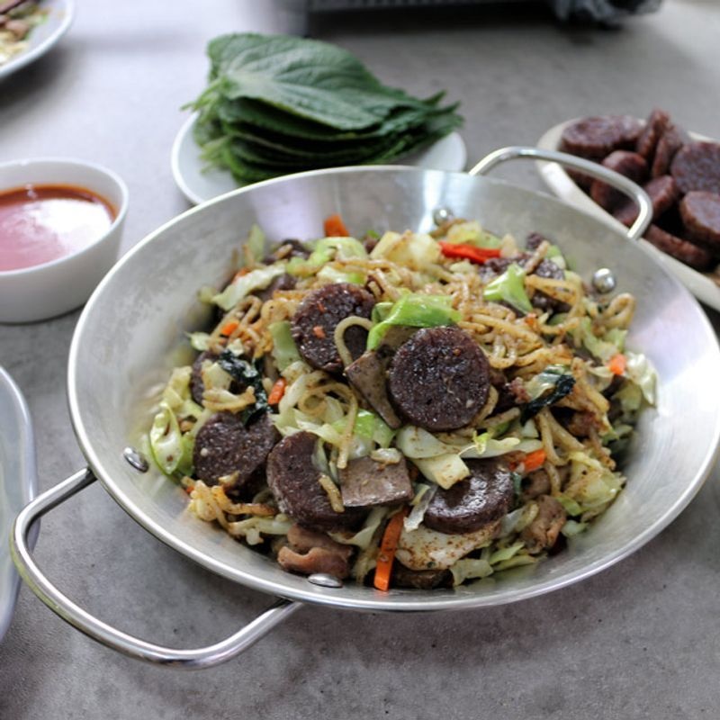 [27년전통]미림통통 백순대볶음1인분(순대만)