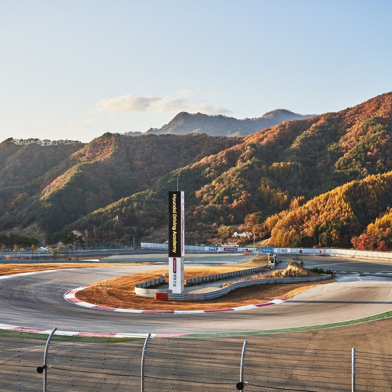 테이크 호텔앤리조트 인제스피디움