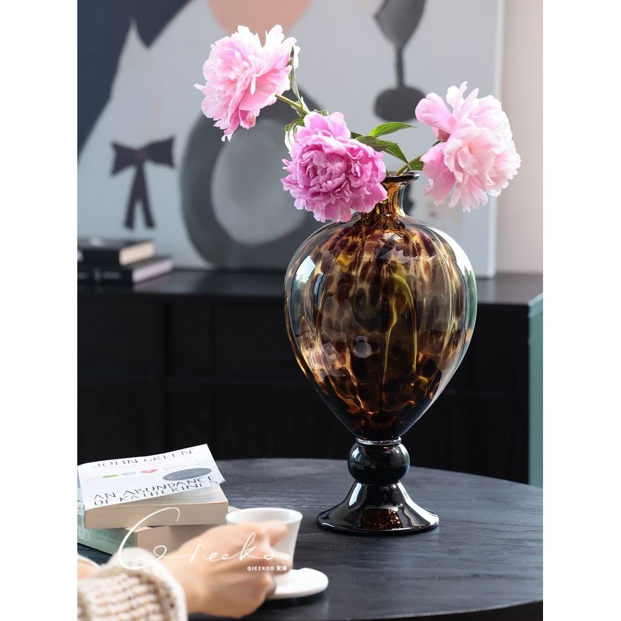 1974년 컬비 마틱(Kurby Martin Associates) 회사에서 출시된 데이지 보넷걸 시리즈를 브룩웨이글라스에서 생산한 텀블러  글라스입니다 프린트 깨끗하고 쨍한 색감이 너무너무 예쁜 아이들이에요 주황 3 노랑 4개 #데이지보넷걸 #빈티지소품 #벨라로렐 #빈티지그릇  #그릇 ..., image size:900x900