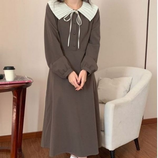 [하프클럽]모노무드 원피스 깔끔 하객룩 데일리룩 체형보완 A라인 플리츠