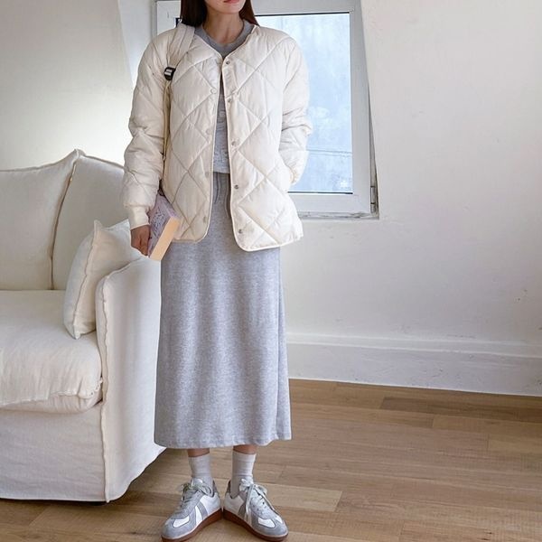 [하프클럽]모노무드 G엠보 여성 그롭 맨투맨 스커트 SET bu24331