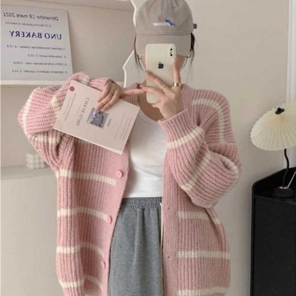 [하프클럽]모노무드 대학생 여자 캐주얼 캠퍼스 룩 필수템 간절기 봄 루즈