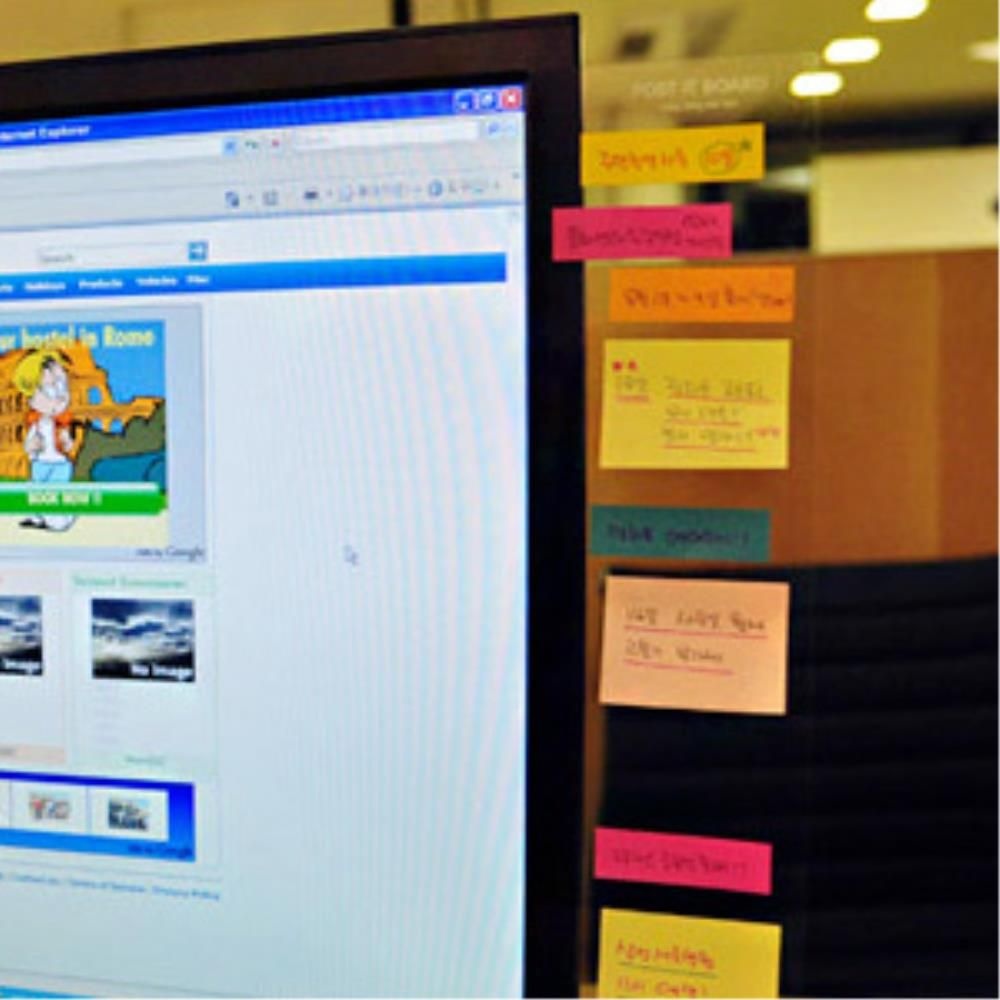 협력업체 사무실 모니터 포스트잇 메모 게시판 보드판 강의실 보관 옆 학원