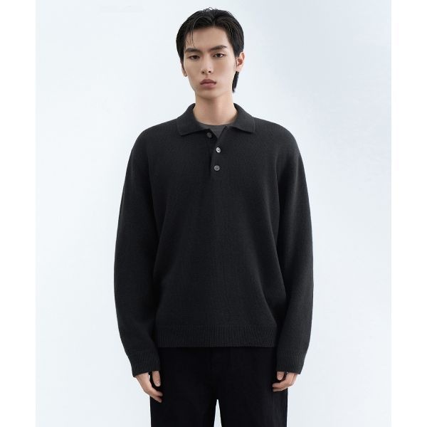 무신사 스탠다드 [스토커즈 컬래버][빅토리아 울] 미니멀 칼라드 니트 [다크 그레이]