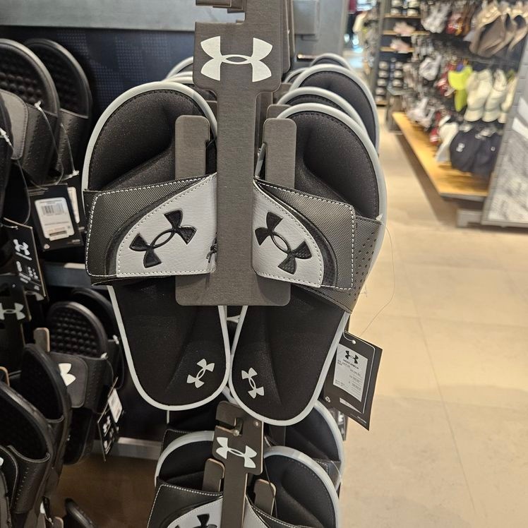 언더아머 (국내매장판)언더아머 이그나이트6 그레이 슬리퍼 슬라이드 3022711-002