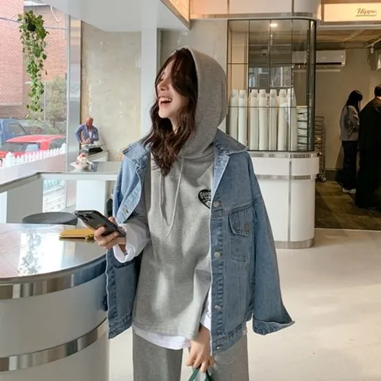 백포인트 자수 박시 데님자켓