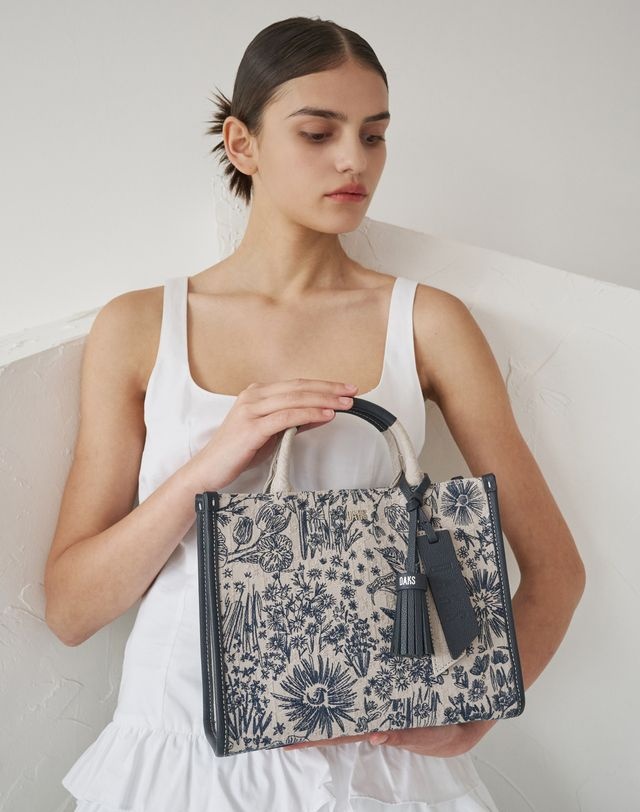 닥스 ACC [26SS] [미스티플라워 자카드] 네이비 플라워자수 자카드 토트백 S DCBA6E654N2