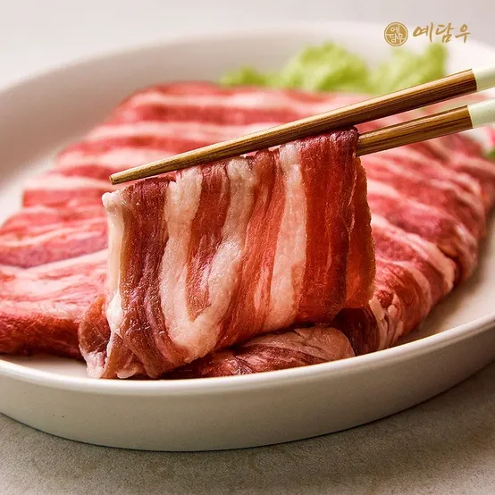 [예담우] [총 1kg/냉장배송] 1++등급 한우 우삼겹 예담차돌 (250g*4팩) (6월 2일부터 순차 출고)