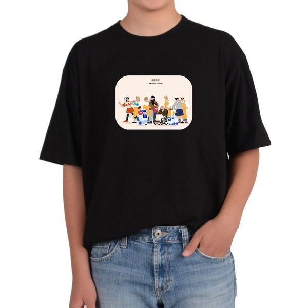 모노무드 [하프클럽]모노무드 반팔라운드 돌봄경제 AI로봇 아기돌보미 가사도우미 멘토 그림 모든사이즈