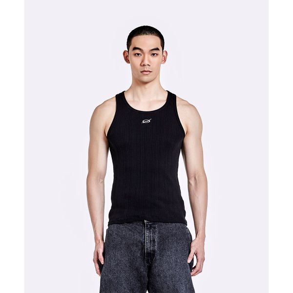 51PERCENT :매장정품: [11월 5일 배송] 51PERCENT Irregular Logo embroidery Logo Sleeveless - BLACK 185123 911RB