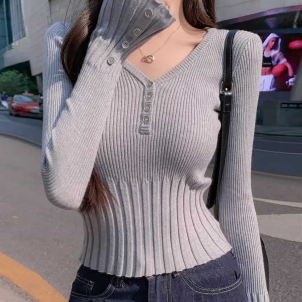 채핏 혜리 브이골지 니트티셔츠 섹시 글램 긴팔 tee 니트 골지 슬림 v넥 버튼 데일리룩 신축성좋은