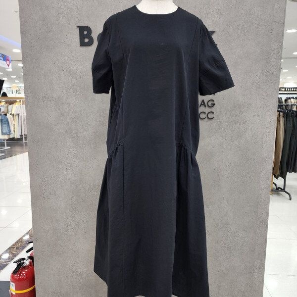 보니스팍스 [모다아울렛][보니스팍스]라운드밑단셔링원피스/AB38OP130_CA 천안아산점