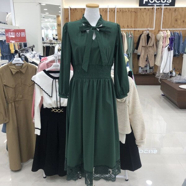 포커스 [모다아울렛][포커스]클래식 리본 넥 레이스 원피스 FS2A7OP000700_JK 전주김제점